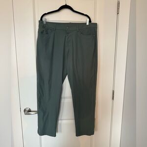 Lululemon Men's ABC Green Pants